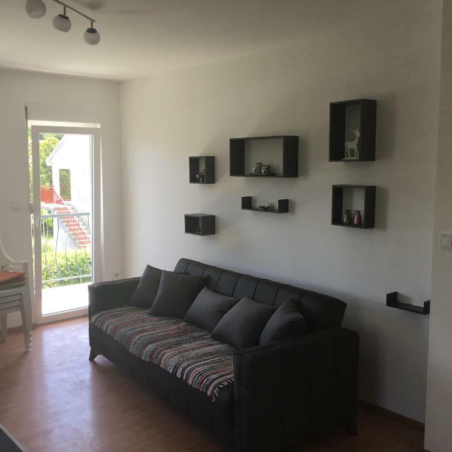 Vila Jovana Сутоморе Экстерьер фото