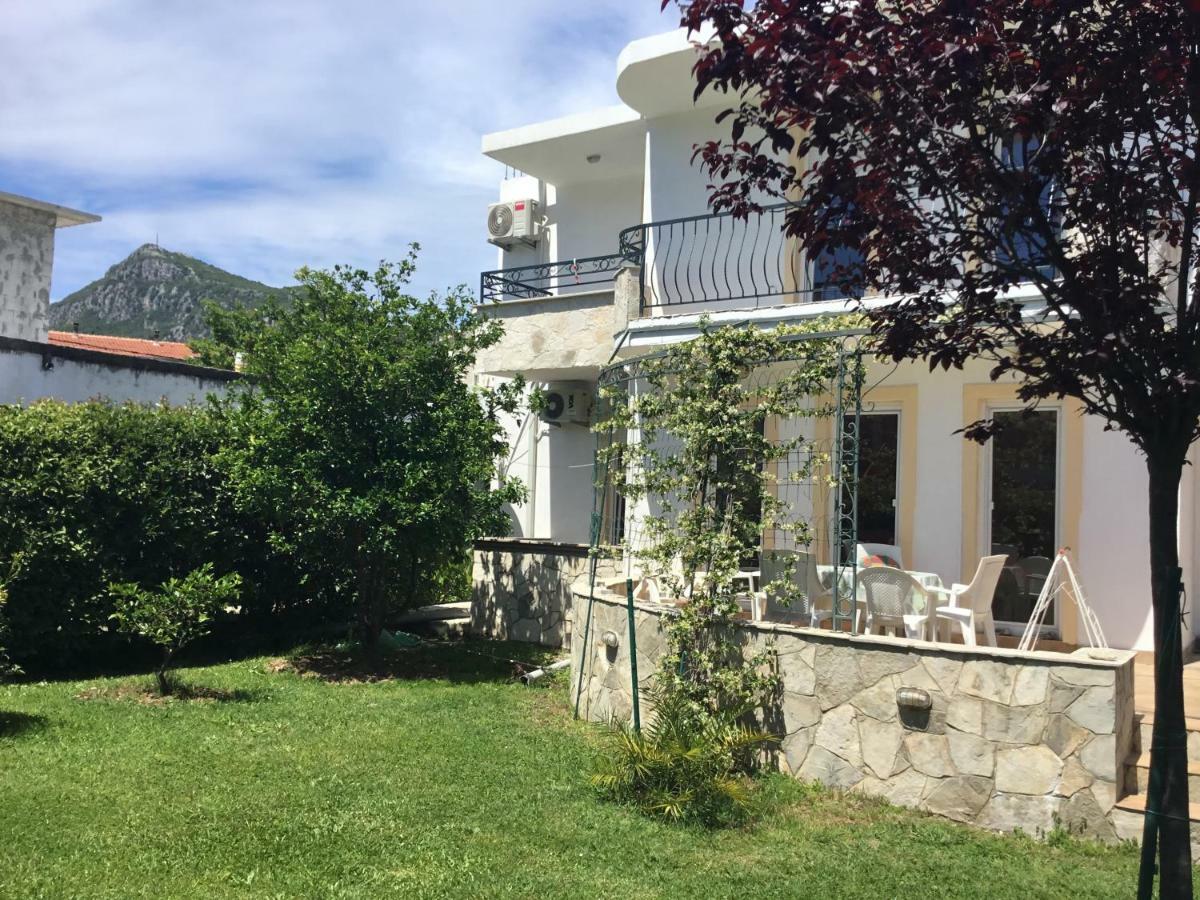 Vila Jovana Сутоморе Экстерьер фото