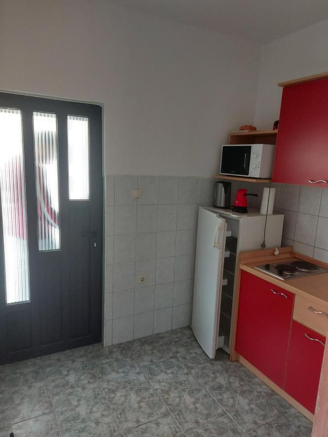 Vila Jovana Сутоморе Экстерьер фото